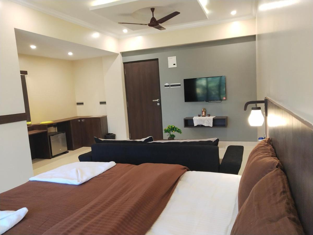 Casajuliana Hotell Siolim Exteriör bild
